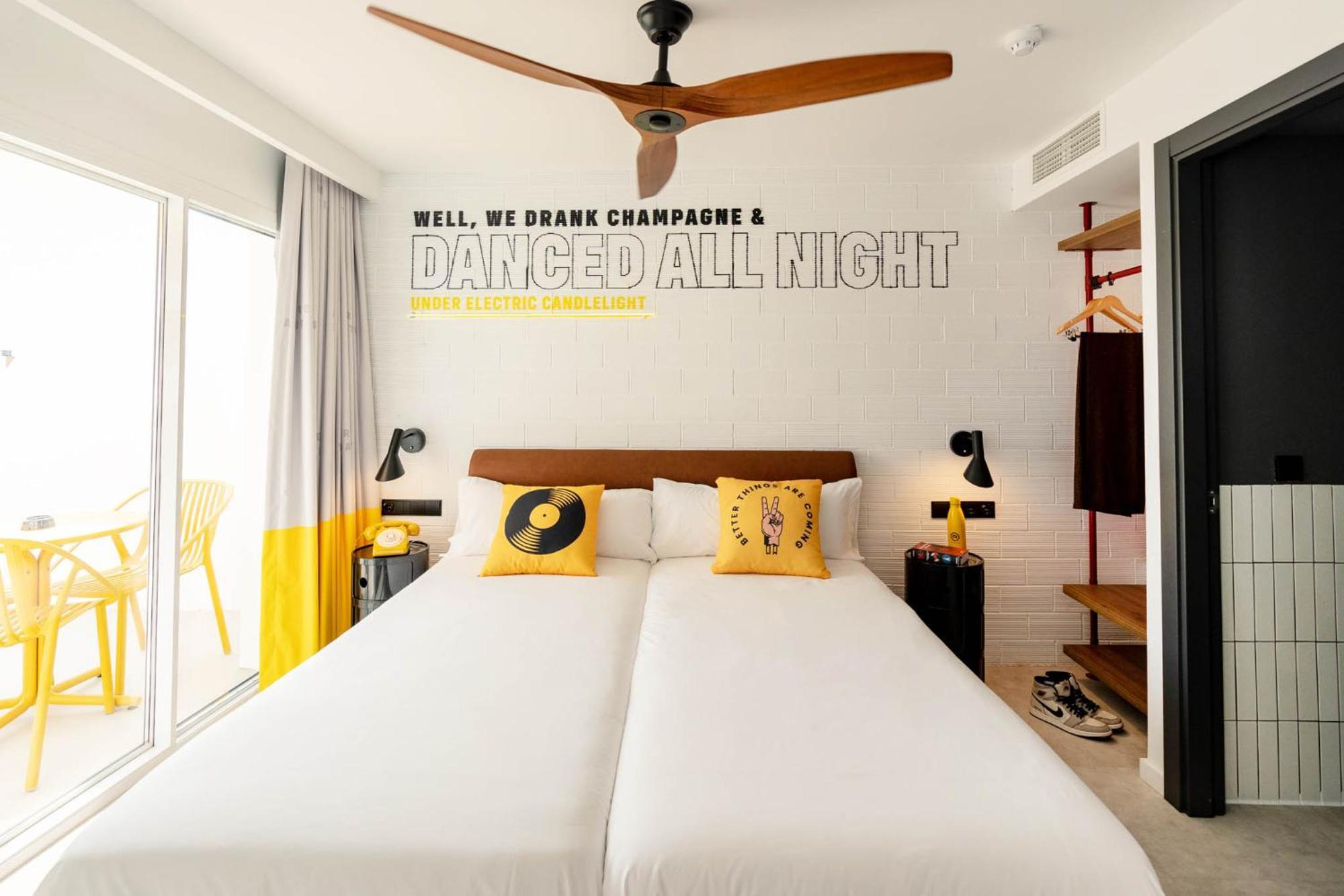 Ryans Lolas - Adults Only Hotel San Antonio (Ibiza)